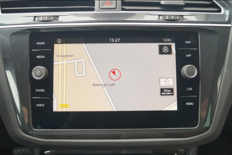 Volkswagen Tiguan 1.5 TSI 150pk DSG Comfortline Business -LEER-LED-ECC-