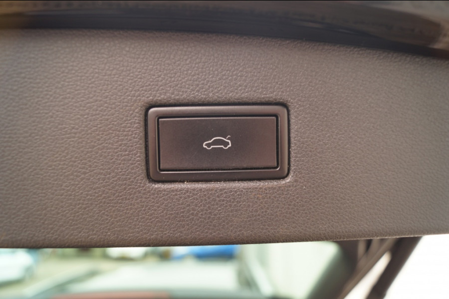 Volkswagen Tiguan 1.5 TSI 150pk DSG Comfortline Business -LEER-LED-ECC-