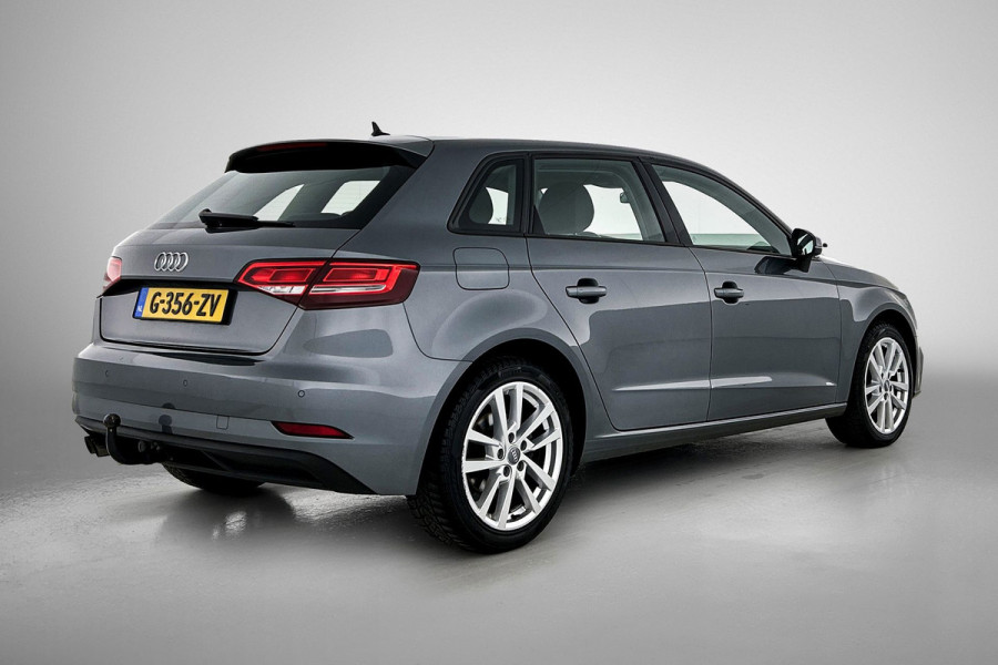 Audi A3 Sportback 35 TFSI CoD Pro Line Automaat (NAVIGATIE, TREKHAAK AFNEEMBAAR, LED, 1e EIGENAAR, GOED ONDERHOUDEN)