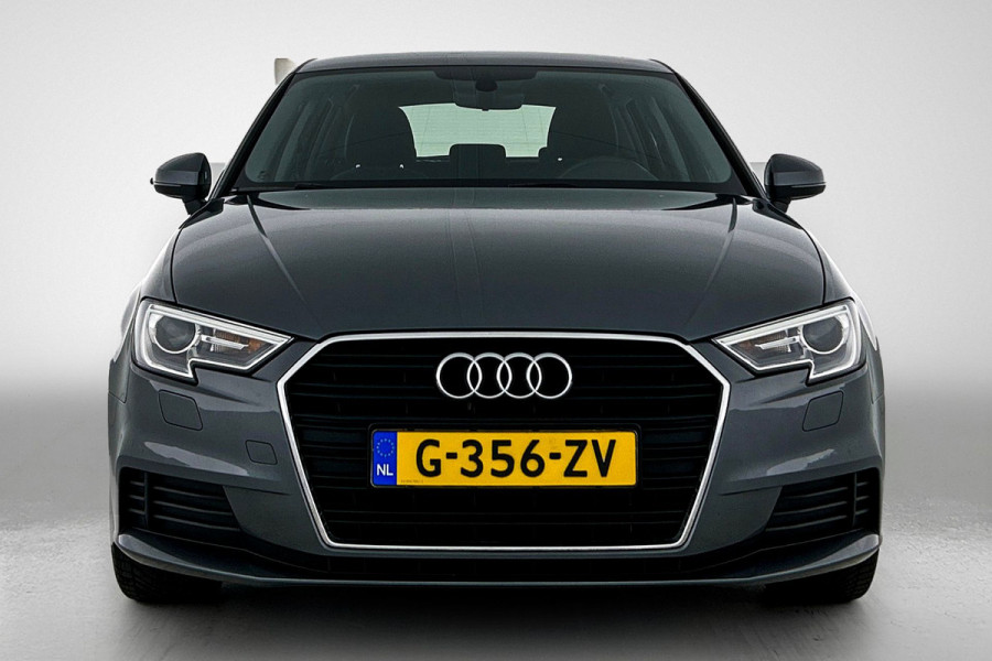 Audi A3 Sportback 35 TFSI CoD Pro Line Automaat (NAVIGATIE, TREKHAAK AFNEEMBAAR, LED, 1e EIGENAAR, GOED ONDERHOUDEN)