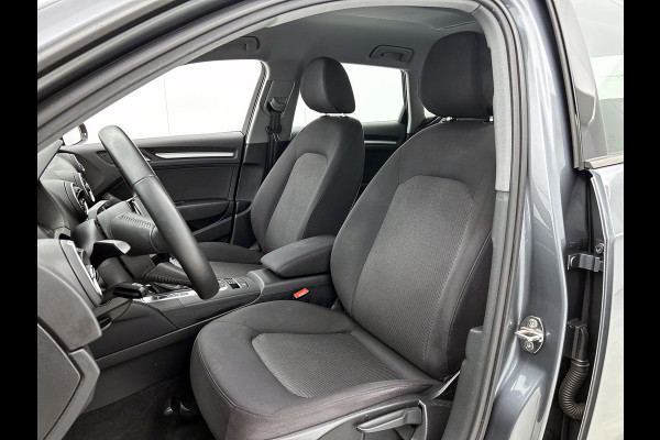 Audi A3 Sportback 35 TFSI CoD Pro Line Automaat (NAVIGATIE, TREKHAAK AFNEEMBAAR, LED, 1e EIGENAAR, GOED ONDERHOUDEN)