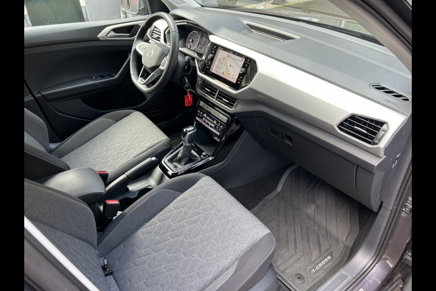 Volkswagen T-Cross 1.0 TSI 110pk Automaat Navi, Carplay, Dodehoekdetctie, Stoelverw