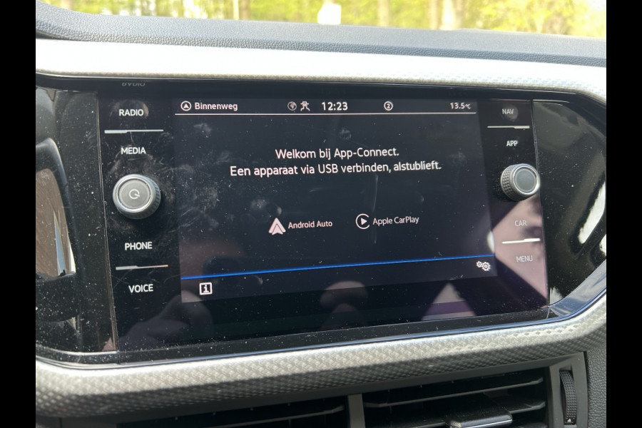 Volkswagen T-Cross 1.0 TSI 110pk Automaat Navi, Carplay, Dodehoekdetctie, Stoelverw