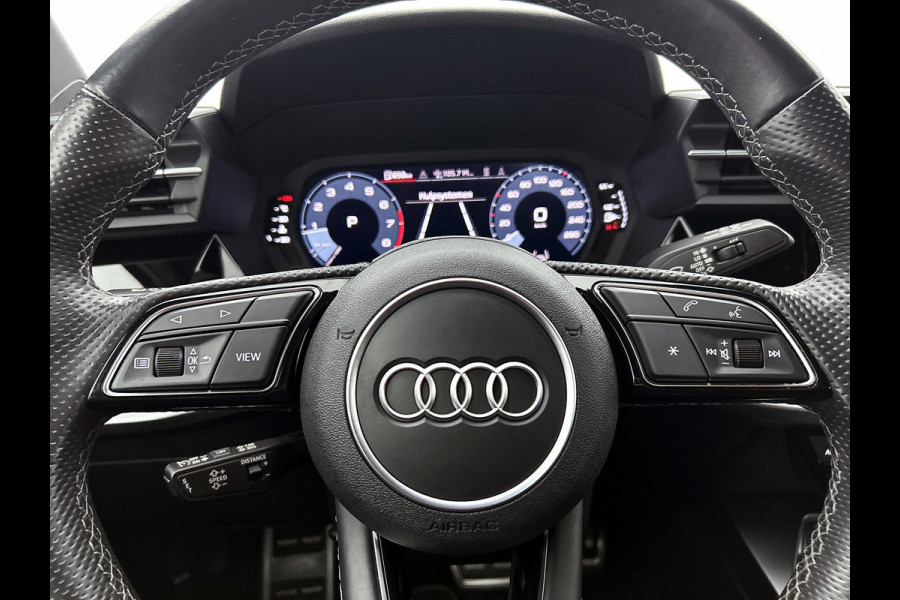 Audi A3 Sportback 35 TFSI S edition (CARPLAY, SPORTSTOELEN, LED, CLIMA, 1e EIGENAAR, GOED ONDERHOUDEN)