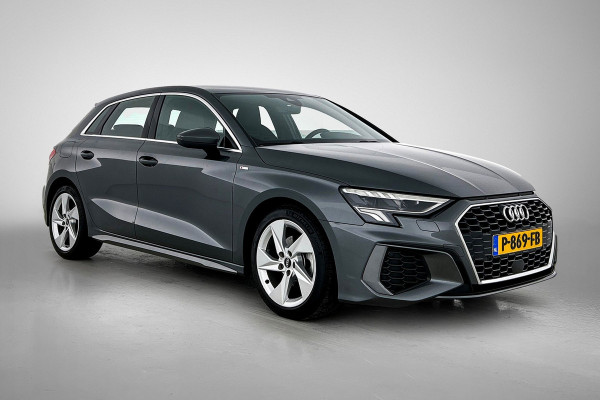 Audi A3 Sportback 35 TFSI S edition (CARPLAY, SPORTSTOELEN, LED, CLIMA, 1e EIGENAAR, GOED ONDERHOUDEN)
