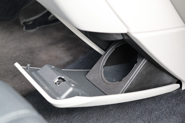 Volkswagen Transporter 2.0 TDI 150 PK L2H1 DC Highline | Marge | BTW & BPM Vrij | ACC | Navigatie | CarPlay | DAB | Trekhaak | Pdc V+A | Dubbel schuifdeur | NAP Logisch | NL Auto