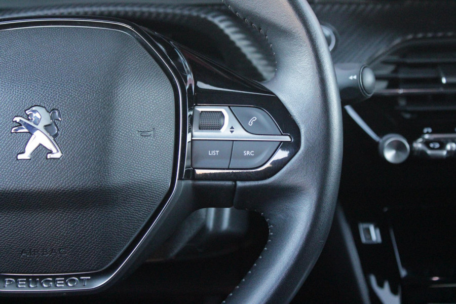 Peugeot 2008 1.2 100PK ALLURE PACK | ACHTERUITRIJ CAMERA | NAVIGATIE | APPLE CARPLAY/ANDROID AUTO | CRUISE CONTROL | DAB+ RADIO | KEYLESS START | CLIMATE CONTROL | ZWART DAK | 3-D COCKPIT | LED KOPLAMPEN | LICHTMETALEN VELGEN 17" |