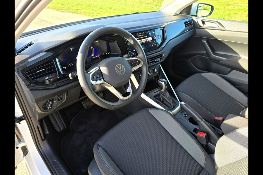Volkswagen Polo 1.0 TSI Life Edition - 95 Pk - Euro 6 - AUTOMAAT - ParkeerCamera - AppleCarplay AndroidAuto