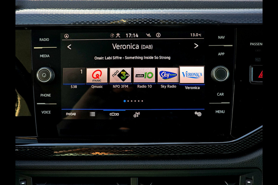 Volkswagen Polo 1.0 TSI Life Edition - 95 Pk - Euro 6 - AUTOMAAT - ParkeerCamera - AppleCarplay AndroidAuto