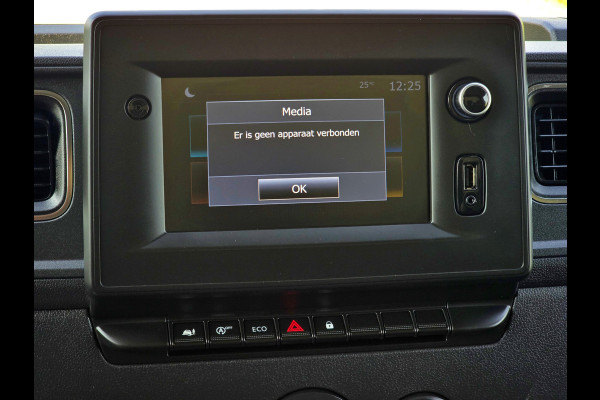 Renault Master T35 2.3 dCi Lowliner - 145 Pk - Euro 6 - Airco - Cruise Control - ParkeerCamera