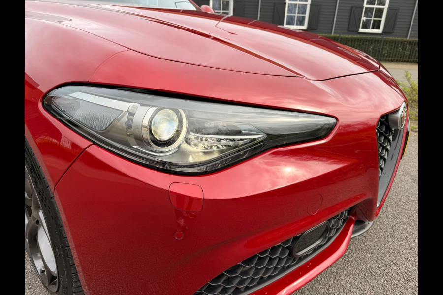 Alfa Romeo Giulia 2.0 T Veloce AWD