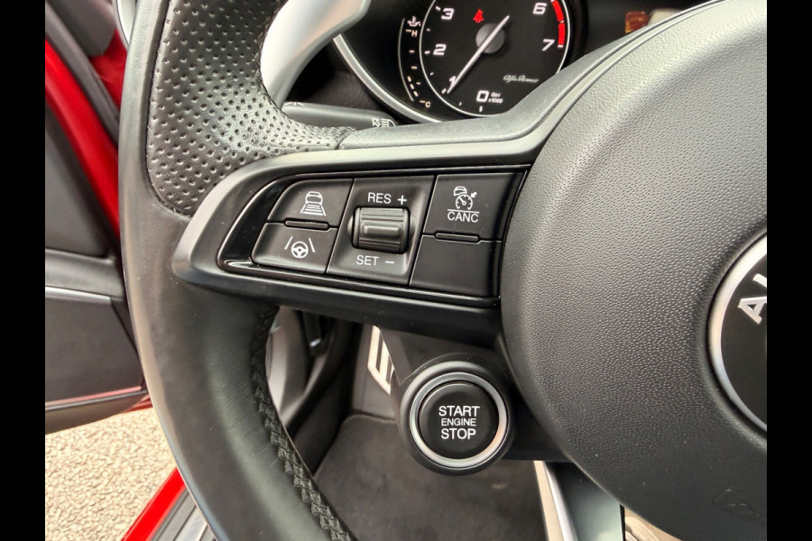 Alfa Romeo Giulia 2.0 T Veloce AWD