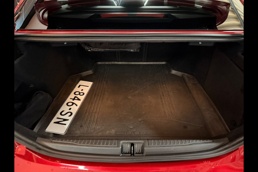 Alfa Romeo Giulia 2.0 T Veloce AWD