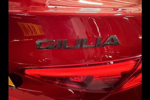 Alfa Romeo Giulia 2.0 T Veloce AWD