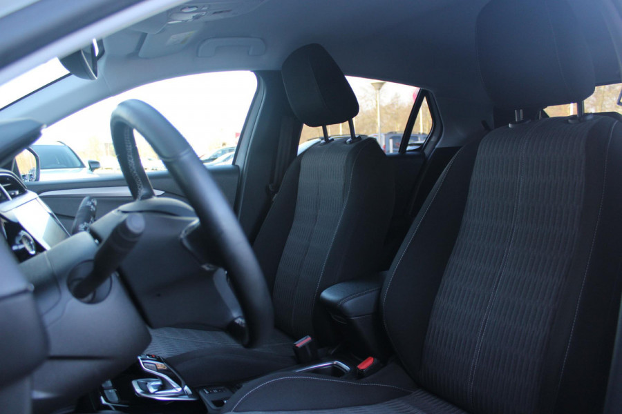 Opel CORSA-E GS Line 50 kWh | 3-FASE LADER | SNEL LAADFUNCTIE | APPLE CARPLAY/ANDROID AUTO | LED KOPLAMPEN | WINTER PAKKET: STOEL VERWARMING/STUUR VERWARMING | ZWART DAK | CLIMATE CONTROL | CRUISE CONTROL | DAB+ RADIO | ACHTERUITRIJ CAMERA |