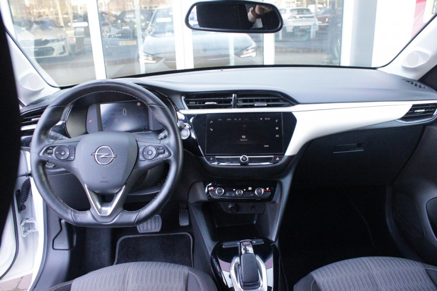 Opel CORSA-E GS Line 50 kWh | 3-FASE LADER | SNEL LAADFUNCTIE | APPLE CARPLAY/ANDROID AUTO | LED KOPLAMPEN | WINTER PAKKET: STOEL VERWARMING/STUUR VERWARMING | ZWART DAK | CLIMATE CONTROL | CRUISE CONTROL | DAB+ RADIO | ACHTERUITRIJ CAMERA |