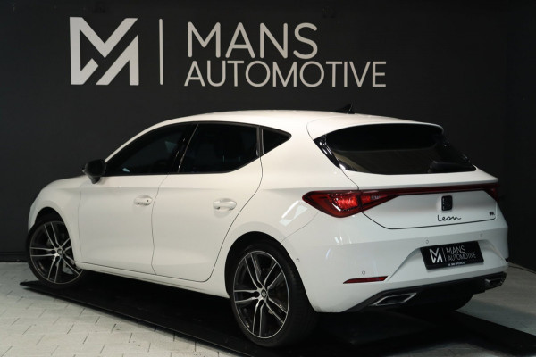 Seat Leon 1.5 eTSI FR / ACC / KEYLESS / CAMERA / SFEERVER. / CARPLAY