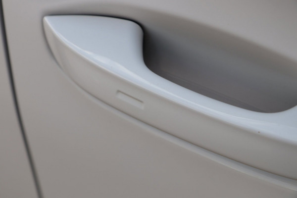 Seat Leon 1.5 eTSI FR / ACC / KEYLESS / CAMERA / SFEERVER. / CARPLAY