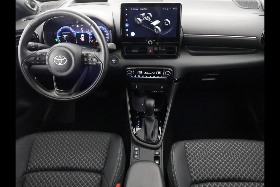 Toyota Yaris 1.5 Hybrid 130 Executive | JBL Audio | Head up Display | Stuur-/Stoelverwarming | Navigatie | Parkeersensoren voor & Achter