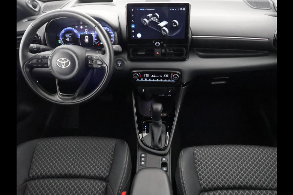 Toyota Yaris 1.5 Hybrid 130 Executive | JBL Audio | Head up Display | Stuur-/Stoelverwarming | Navigatie | Parkeersensoren voor & Achter