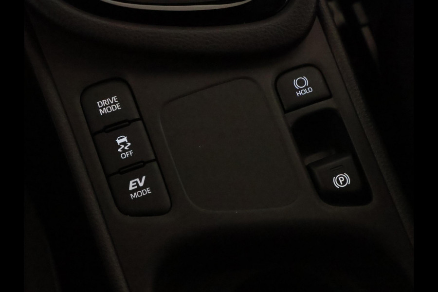 Toyota Yaris 1.5 Hybrid 130 Executive | JBL Audio | Head up Display | Stuur-/Stoelverwarming | Navigatie | Parkeersensoren voor & Achter