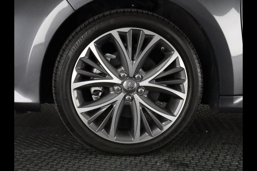 Toyota Yaris 1.5 Hybrid 130 Executive | JBL Audio | Head up Display | Stuur-/Stoelverwarming | Navigatie | Parkeersensoren voor & Achter