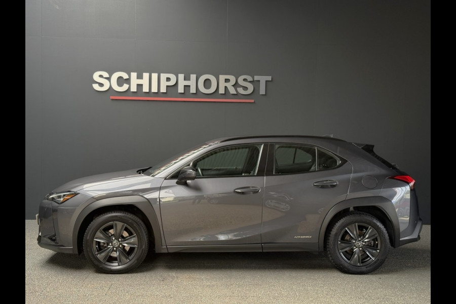 Lexus UX UX 250H LUXURY LINE /trekhaak/acc/leder/keyless/camera/all wheater banden