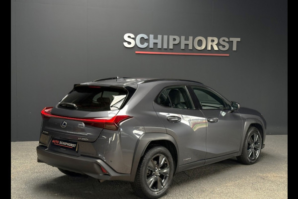 Lexus UX UX 250H LUXURY LINE /trekhaak/acc/leder/keyless/camera/all wheater banden