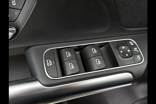 Mercedes-Benz GLA 250 e Business Solution AMG | Premium Plus pakket | Panoramaschuifdak | Kofferdrempel in chroom | Dakrailing | Stuurschakelpaddles | Smartphone Integratie |