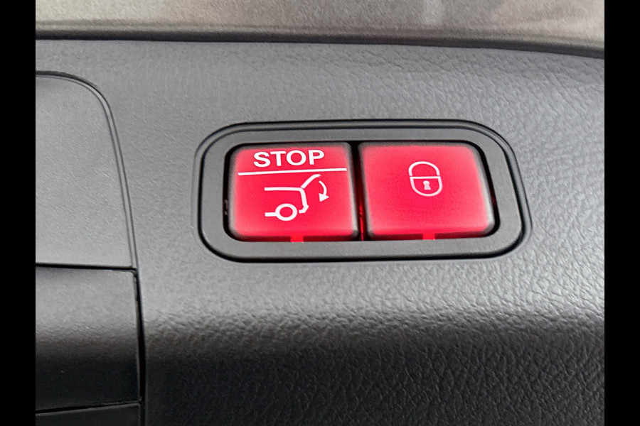 Mercedes-Benz GLA 250 e Business Solution AMG | Premium Plus pakket | Panoramaschuifdak | Kofferdrempel in chroom | Dakrailing | Stuurschakelpaddles | Smartphone Integratie |