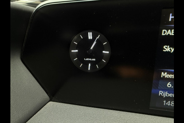 Lexus UX UX 250H LUXURY LINE /trekhaak/acc/leder/keyless/camera/all wheater banden
