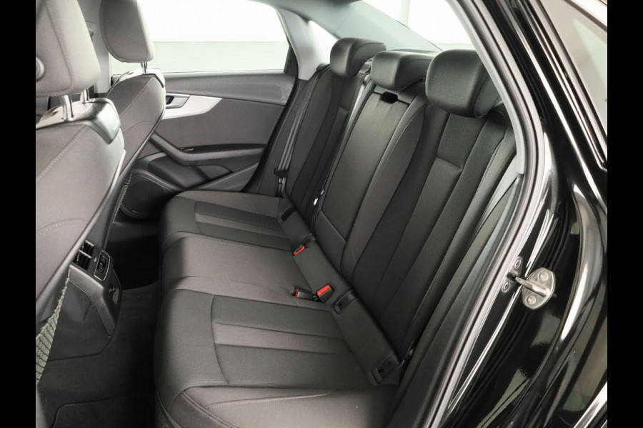 Audi A4 Limousine 35 TFSI Advanced Edition 150pk | Navgatie | Led koplampen | Climatronic | Virtual cockpit | Sportstoelen | 17 inch Lichtmetalen velgen