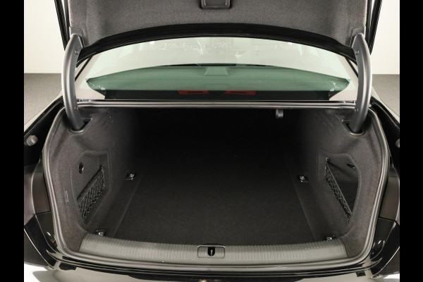 Audi A4 Limousine 35 TFSI Advanced Edition 150pk | Navgatie | Led koplampen | Climatronic | Virtual cockpit | Sportstoelen | 17 inch Lichtmetalen velgen