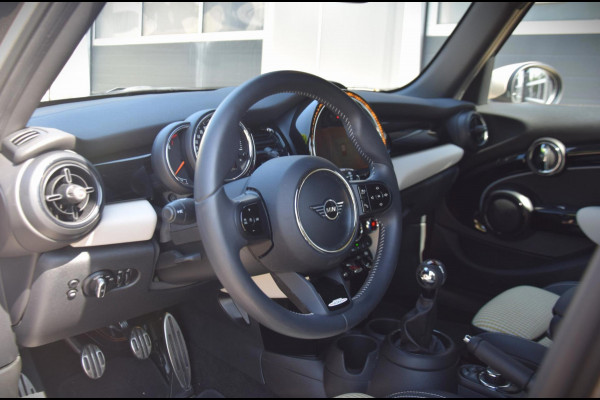 MINI Cooper 1.5 John Cooper Works