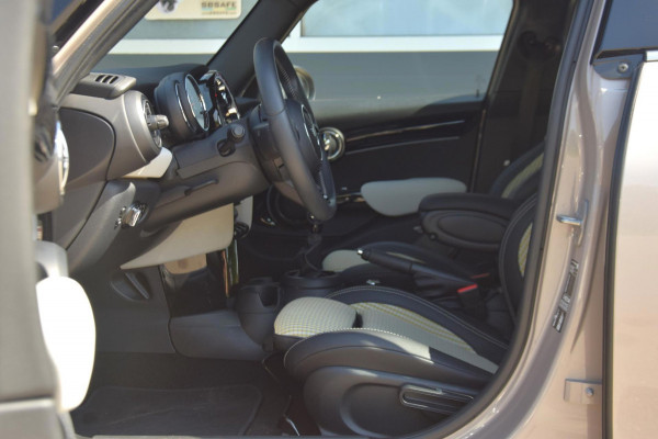 MINI Cooper 1.5 John Cooper Works