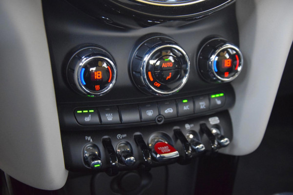 MINI Cooper 1.5 John Cooper Works