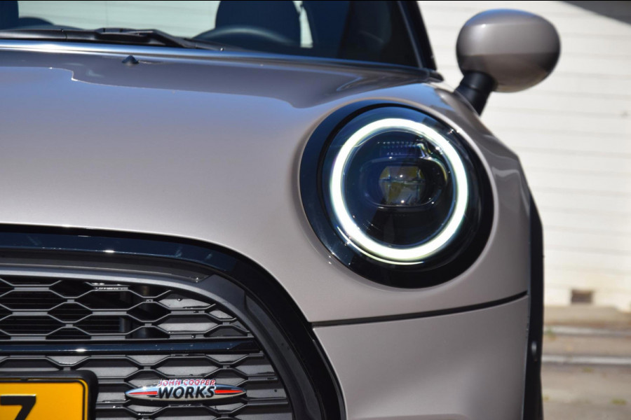 MINI Cooper 1.5 John Cooper Works