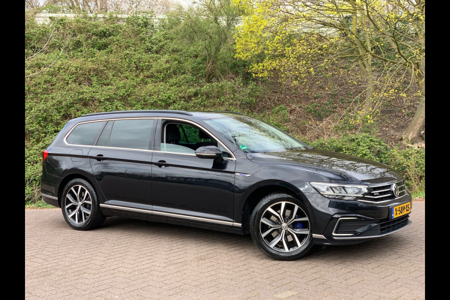 Volkswagen Passat Variant 1.4 TSI PHEV GTE Business €14850 NETTO LUXE UITVOERING TREKHAAK