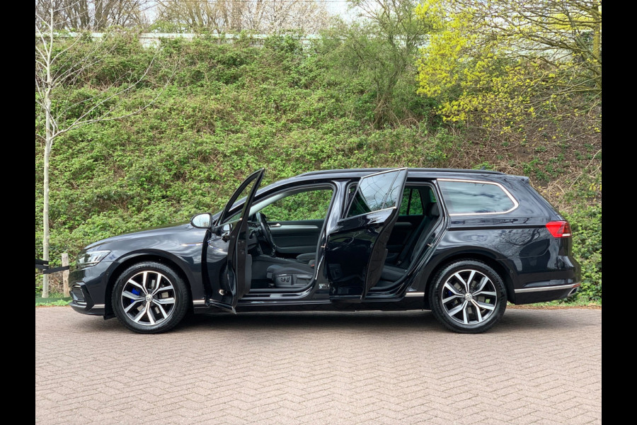 Volkswagen Passat Variant 1.4 TSI PHEV GTE Business €14850 NETTO LUXE UITVOERING TREKHAAK