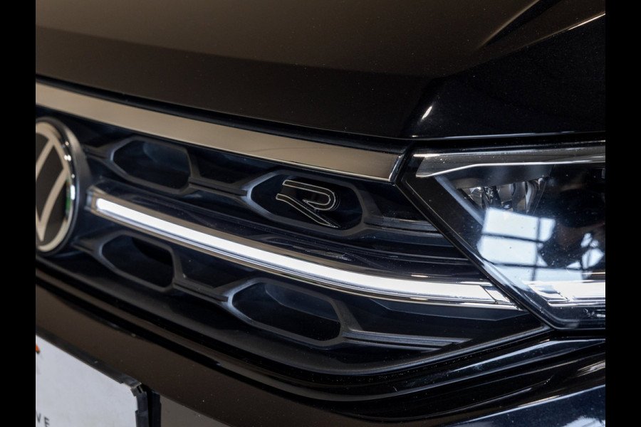 Volkswagen T-Roc Cabrio 1.5 TSI 2x R-Line / 150pk / Leder / Beats / Achteruitrij camera / Stoel en stuur verwarming /