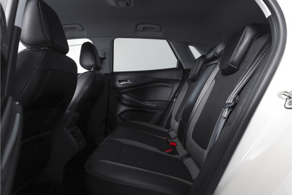 Opel Grandland X 1.2 Turbo 130 PK Innovation Orig. NL | Elek. Klep | Cruise | PDC | Camera | NAV+App. Connect | ECC | LM 18" |
