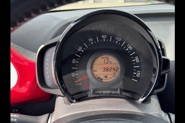 Citroën C1 1.0 VTi JCC+ | Rijklaar incl 12 maanden BOVAG garantie! |