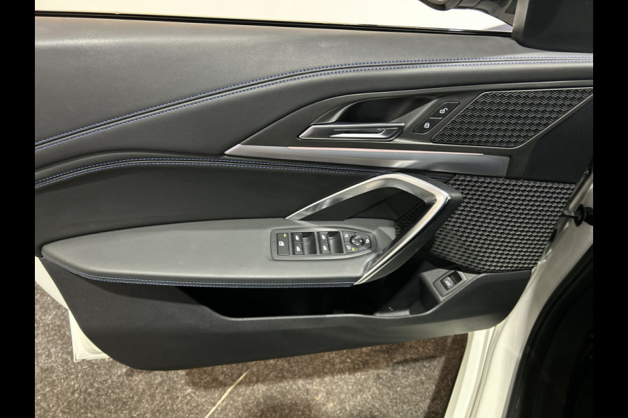 BMW iX1 xDrive30 67 kWh M-Sport SOH 98,3% | Sportstoelen | Premiumpakket |