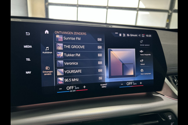 BMW iX1 xDrive30 67 kWh M-Sport SOH 98,3% | Sportstoelen | Premiumpakket |