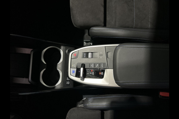 BMW iX1 xDrive30 67 kWh M-Sport SOH 98,3% | Sportstoelen | Premiumpakket |