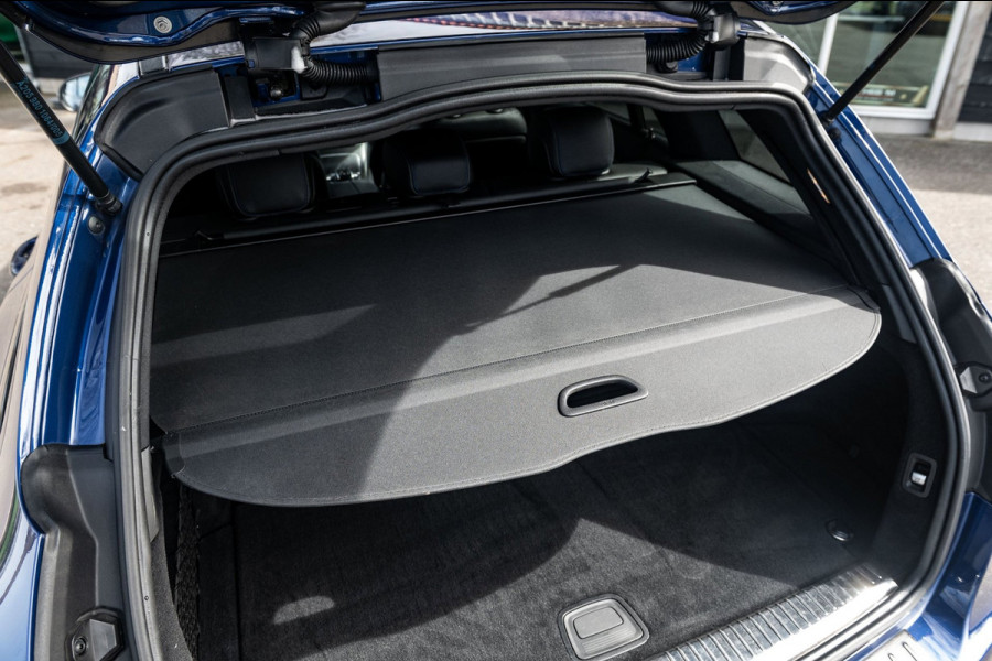 Mercedes-Benz C-Klasse Estate 300 Premium Plus PackI ACC I C63 I Night Editon I Uniek I Burnmester I PPF I