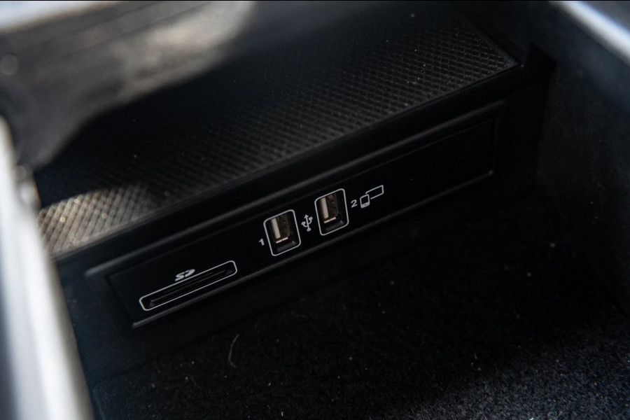 Mercedes-Benz C-Klasse Estate 300 Premium Plus PackI ACC I C63 I Night Editon I Uniek I Burnmester I PPF I