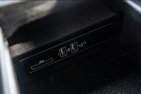 Mercedes-Benz C-Klasse Estate 300 Premium Plus PackI ACC I C63 I Night Editon I Uniek I Burnmester I PPF I