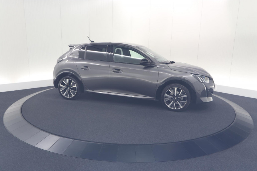Peugeot 208 PureTech 100 EAT8 GT | Camera | Dodehoekdetectie | Navigatie | Apple Carplay