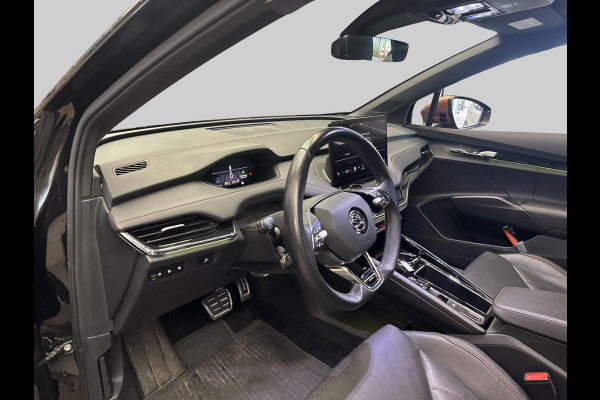 Škoda ENYAQ iV 60 Founders Edition Black | 21 inch | Panaromadak | Lederen bekleding